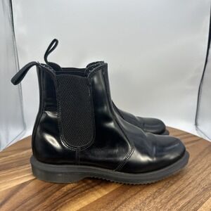 Dr. Martens Flora Smooth Leather Chelsea Boots Boots Grunge Moto Women's 6